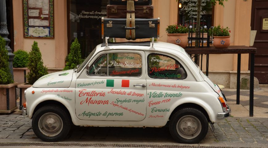 Pizzeria mamma budapest Fiat 500